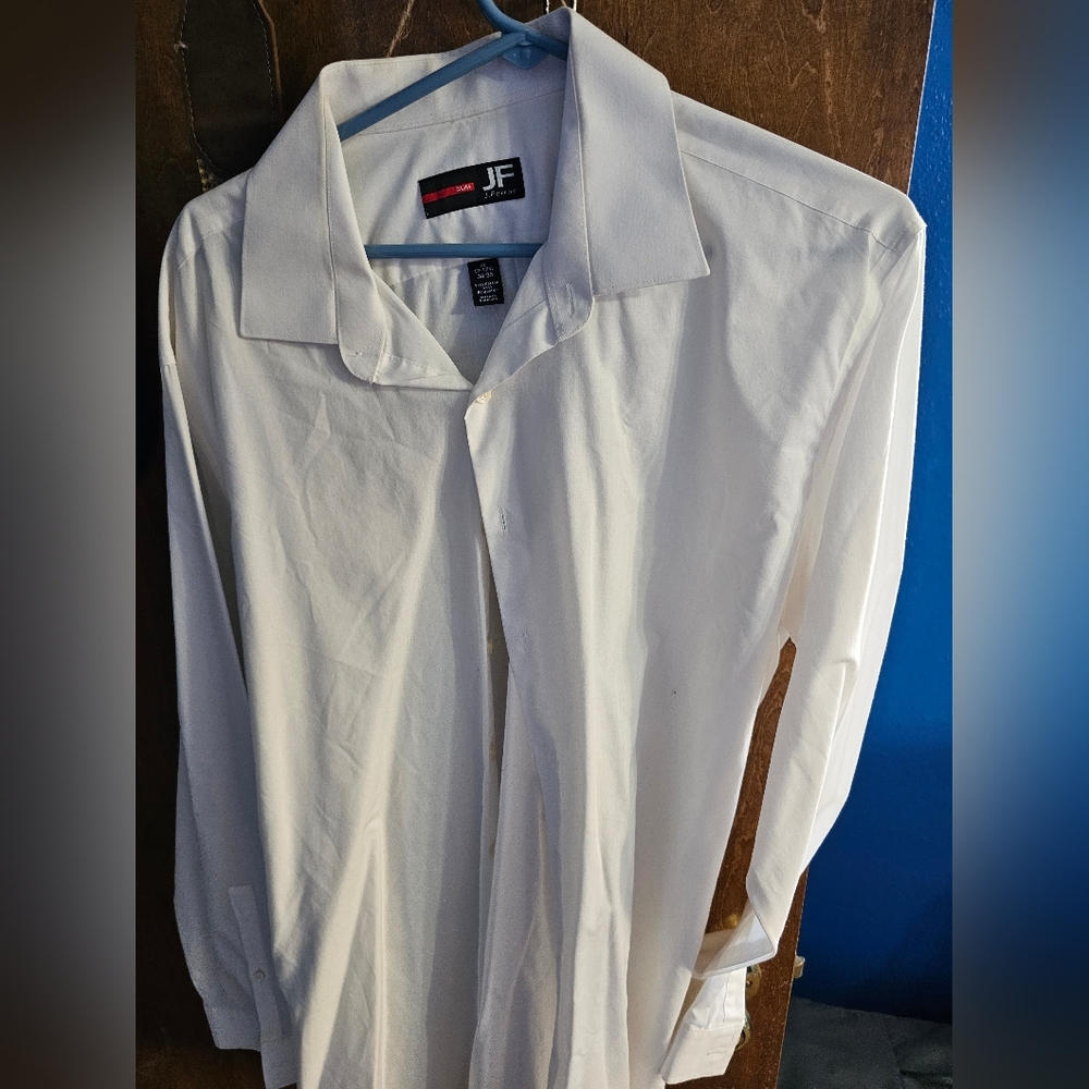 Long sleeve dress short